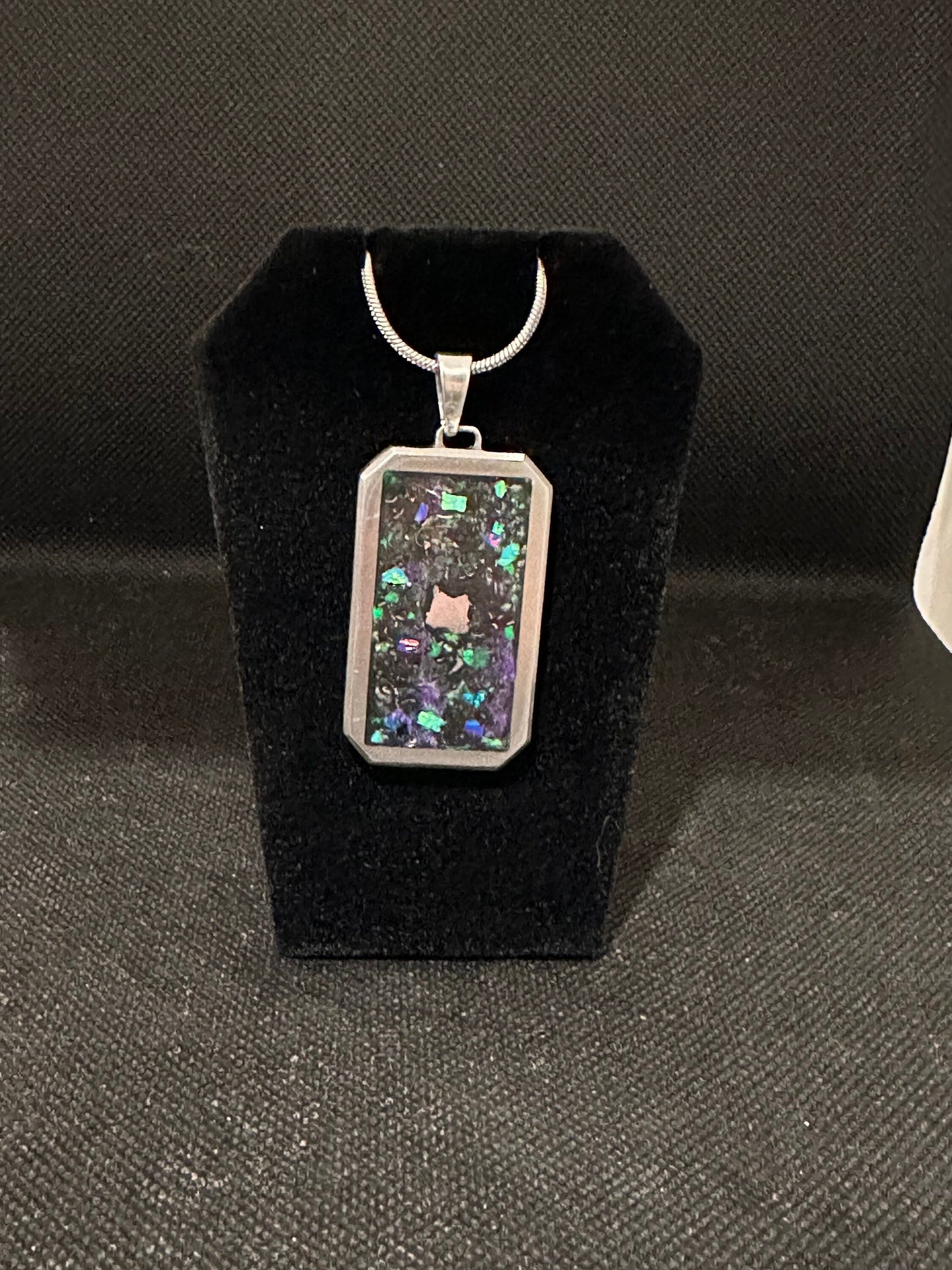 Hangar 18 Pendant